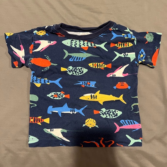 Hanna Andersson fish tee - Picture 1 of 3